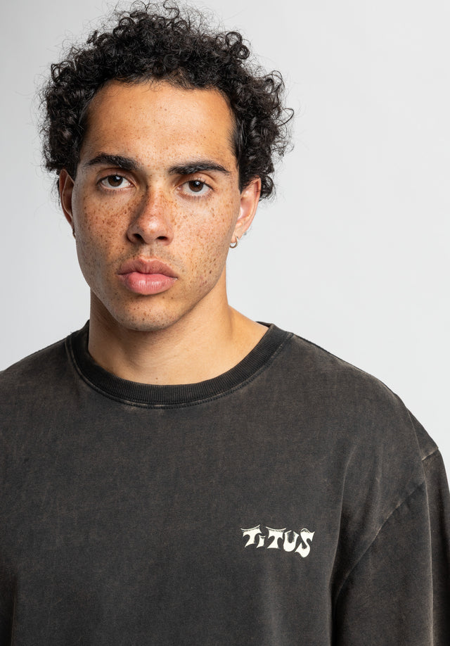 titus-isaiah-t-shirt-oversize-vintage-wash-grafik-mashup image 3