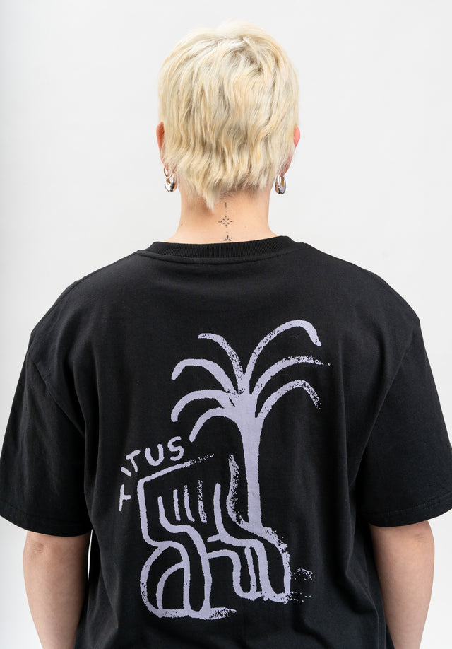 titus-riven-t-shirt image 2