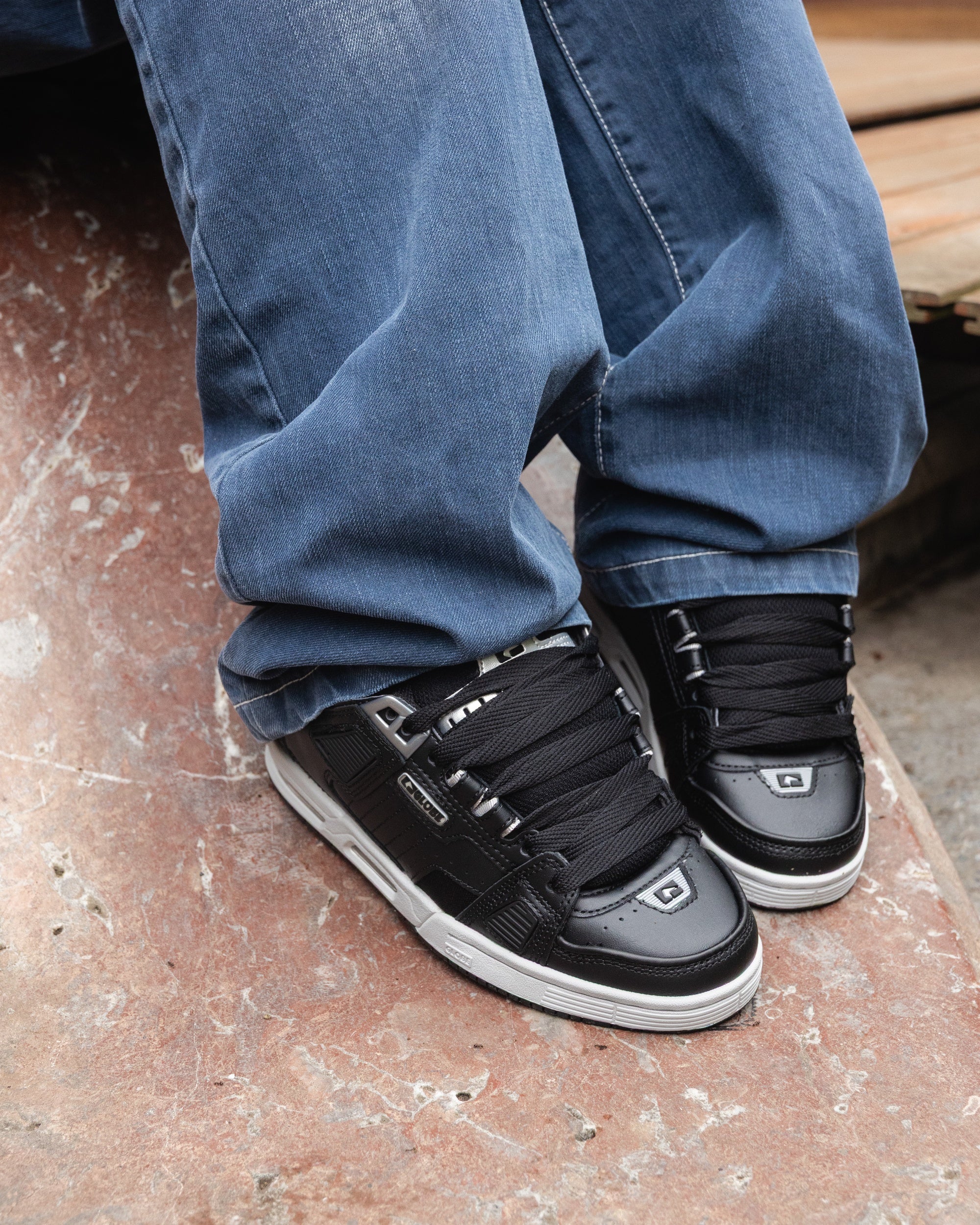 globe-sabre-skateschuh-black-silver image 6
