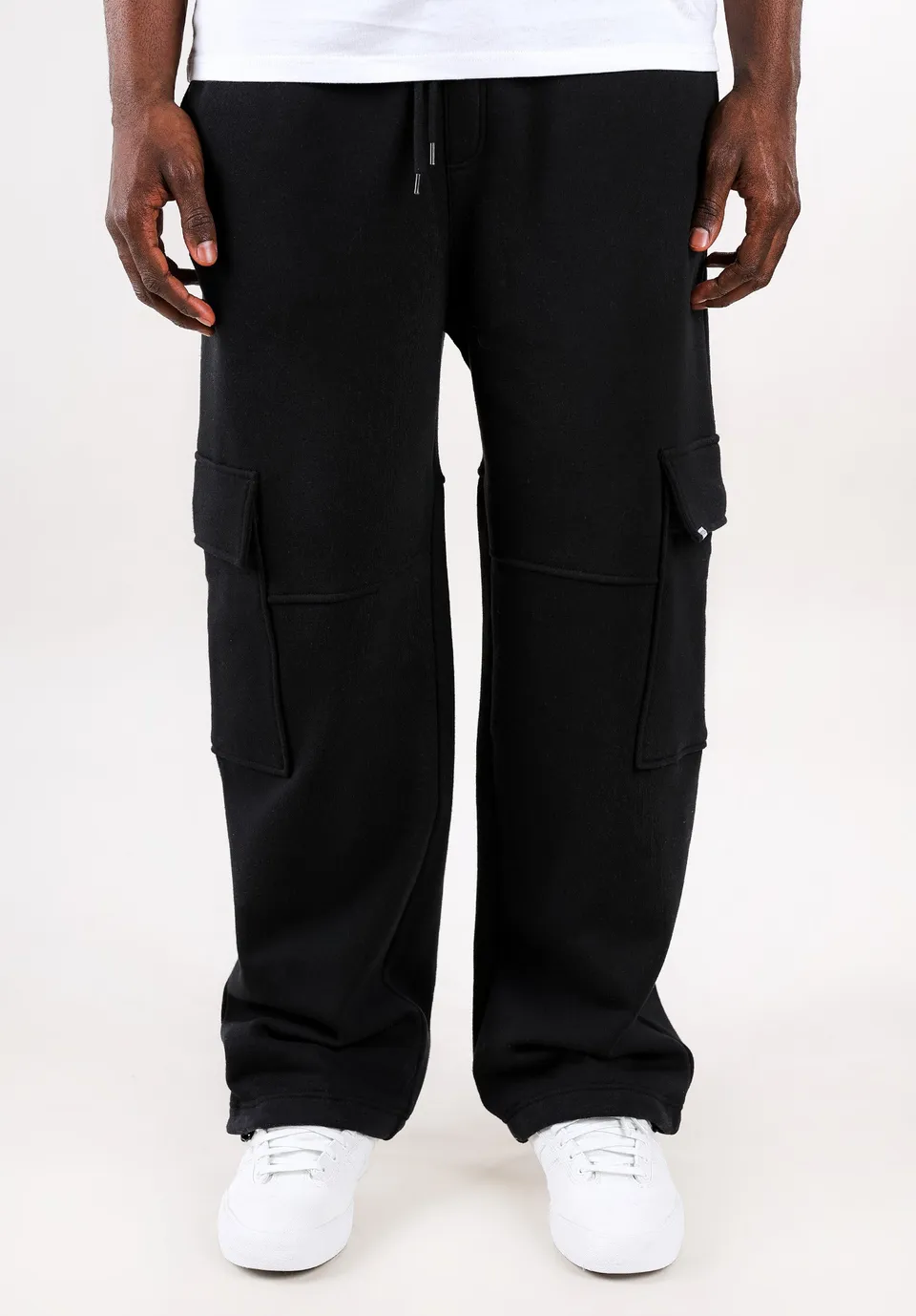 titus-classic-jogger-cargo-jogginghose image 1
