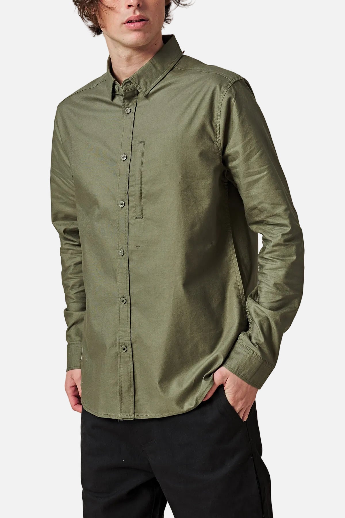 globe-foundation-ls-shirt-olive-langarm-hemd-aus-bio-baumwolle image 3