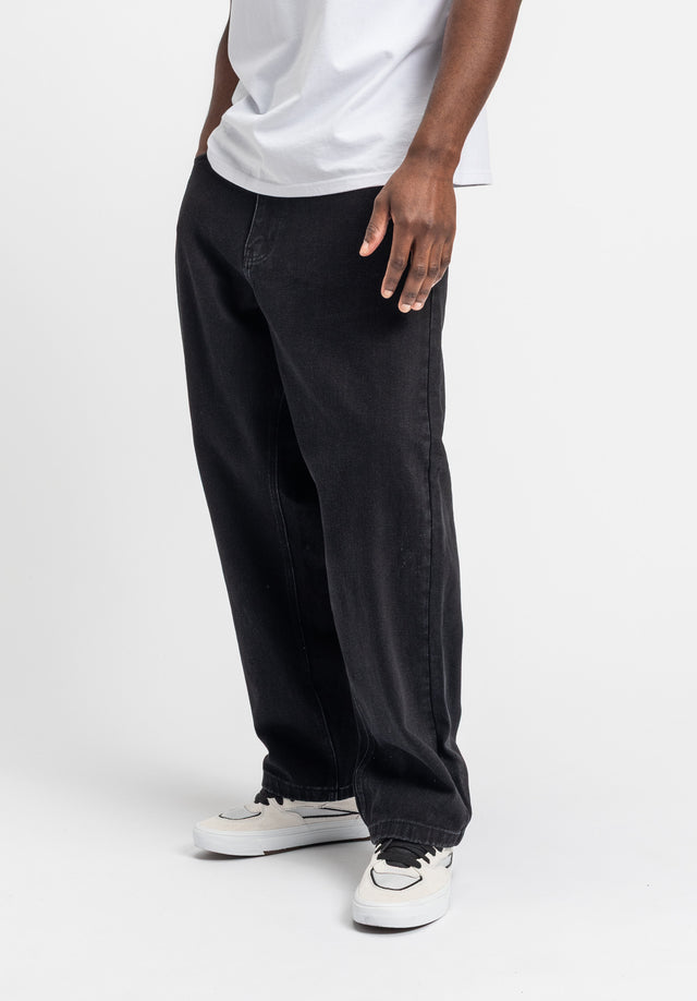 titus-boogy-loose-fit-jeans image 3