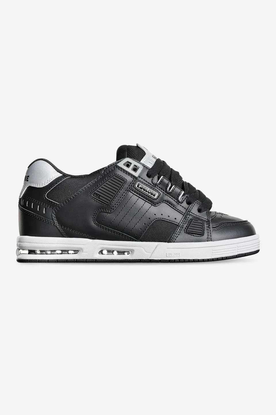 globe-sabre-skateschuh-black-silver image 1