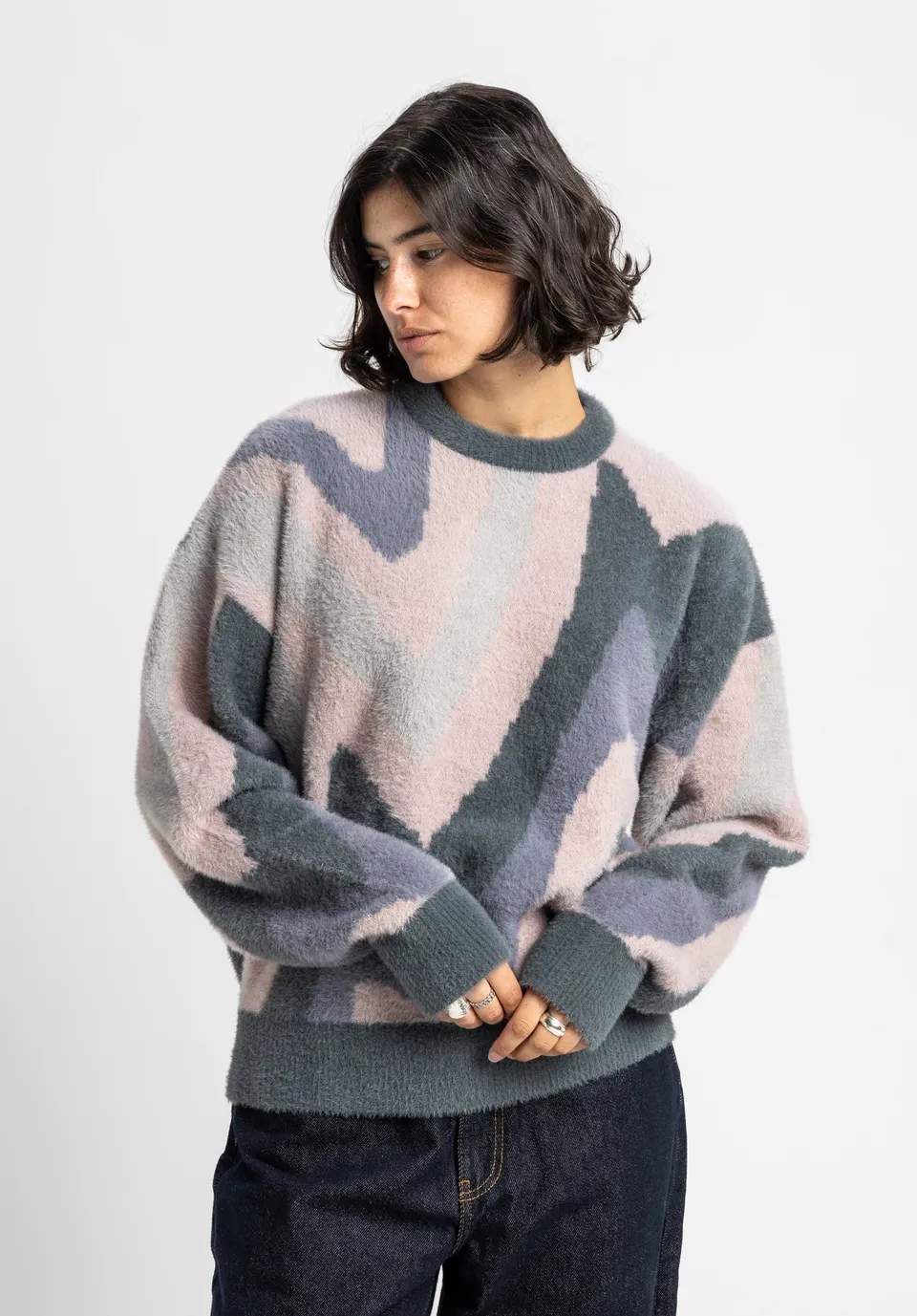 titus-marlia-knit-sweatshirt-regular-fit-flauschiger-strick-rundhalsausschnitt image 1