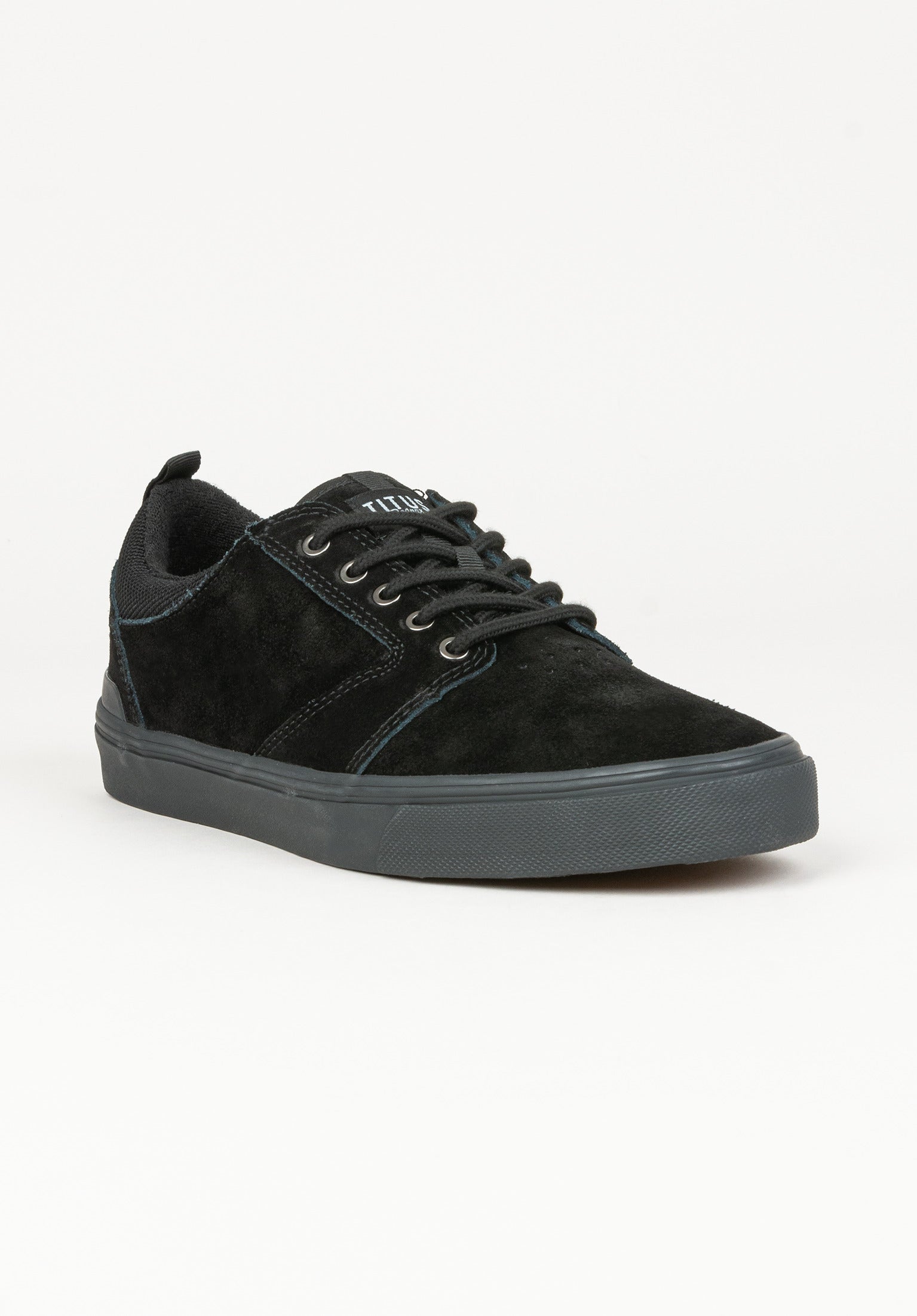 titus-manx-skateschuh-low-suede image 1