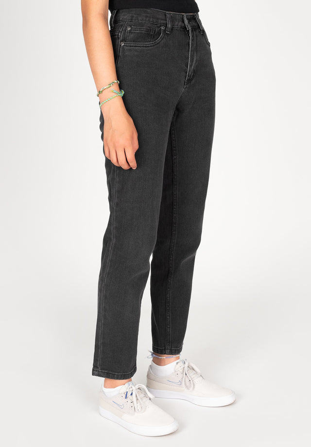 titus-bonnie-girls-mom-fit-jeans-tapered-2 image 3