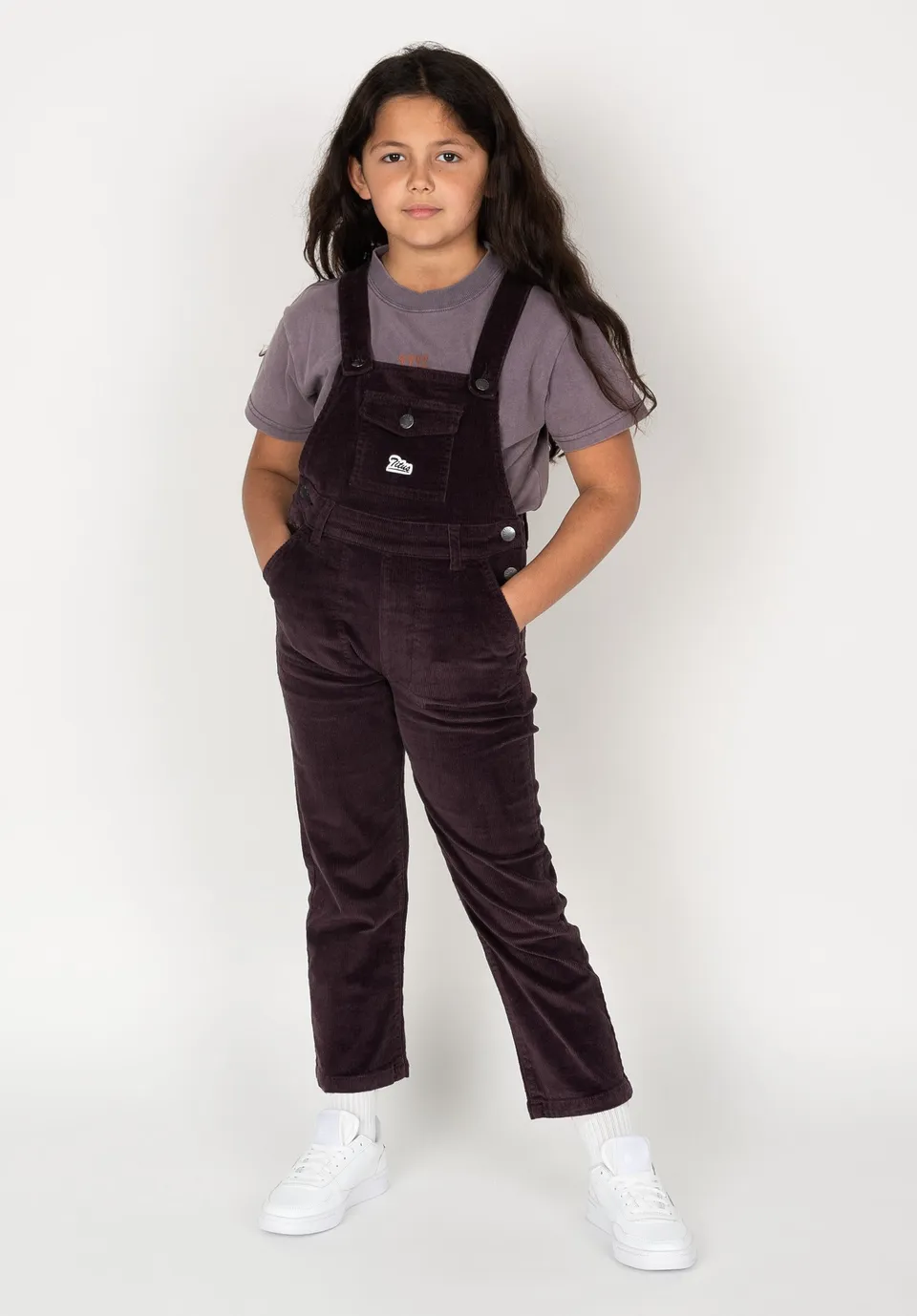 titus-jossy-kids-girls-latzhose-fester-jeansstoff-regular-fit-mit-latz-und-kn-pf image 1