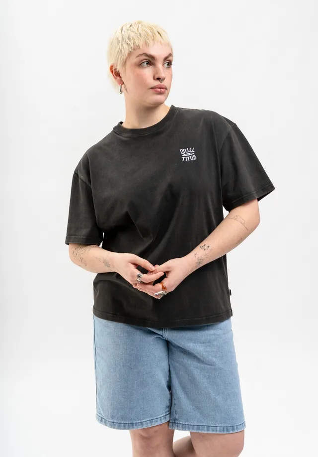 titus-effie-t-shirt-loose-fit-tee-aus-schwerem-baumwoll-jersey-mit-gro-em-backpr image 1