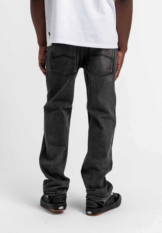 titus-taper-fit-jeans-5-pocket-skate-denim image 2