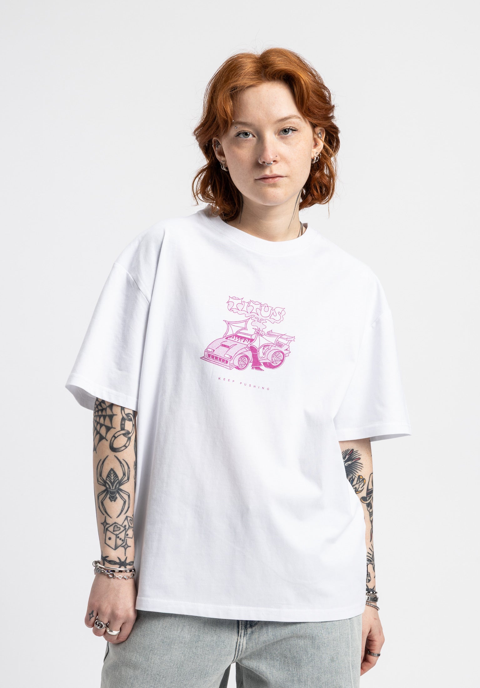 titus-hell-of-a-tuner-t-shirt-loose-fit-t-shirt-mit-frontprint-und-schwerem-baum image 1