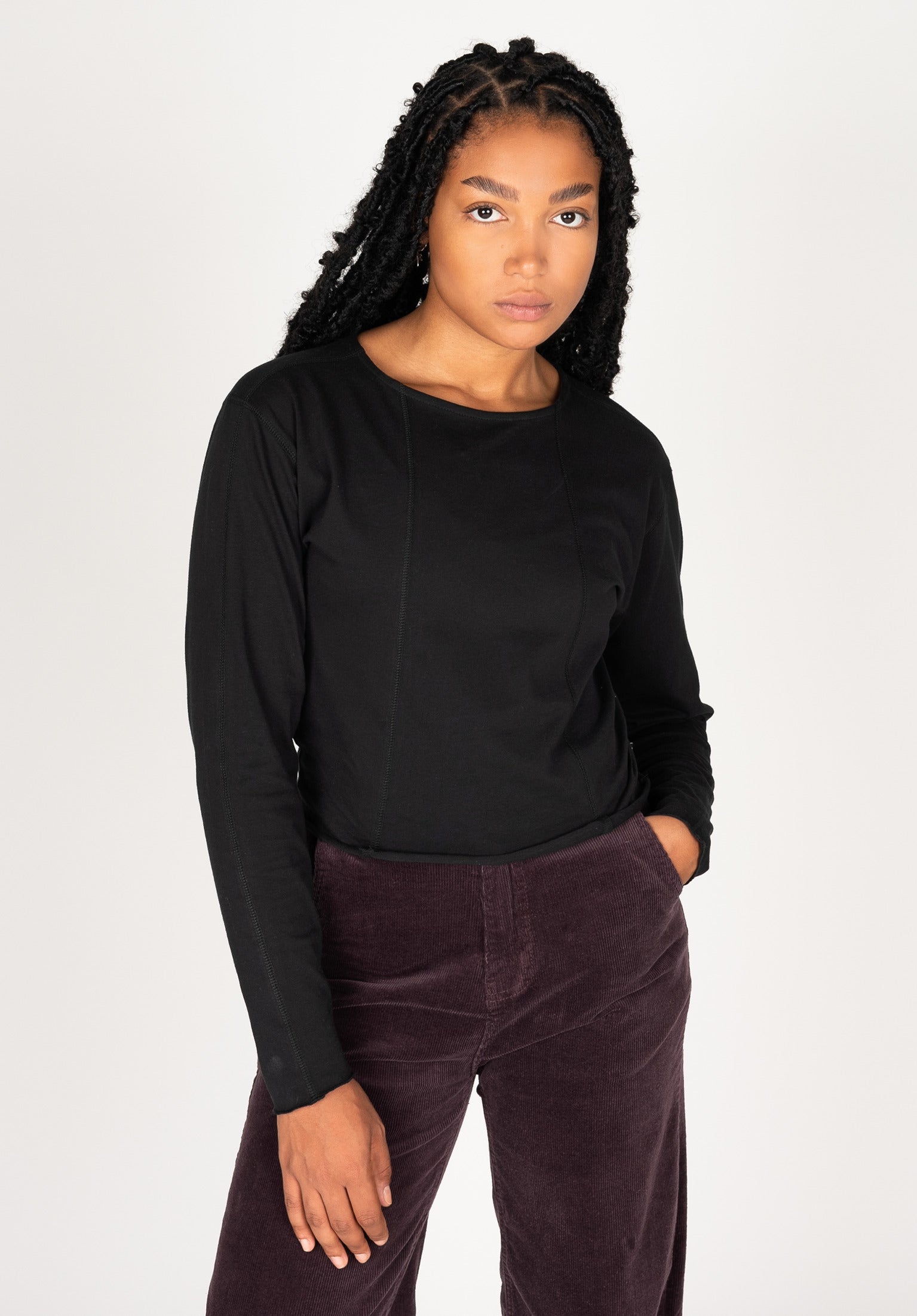 titus-yva-cropped-longsleeve image 1