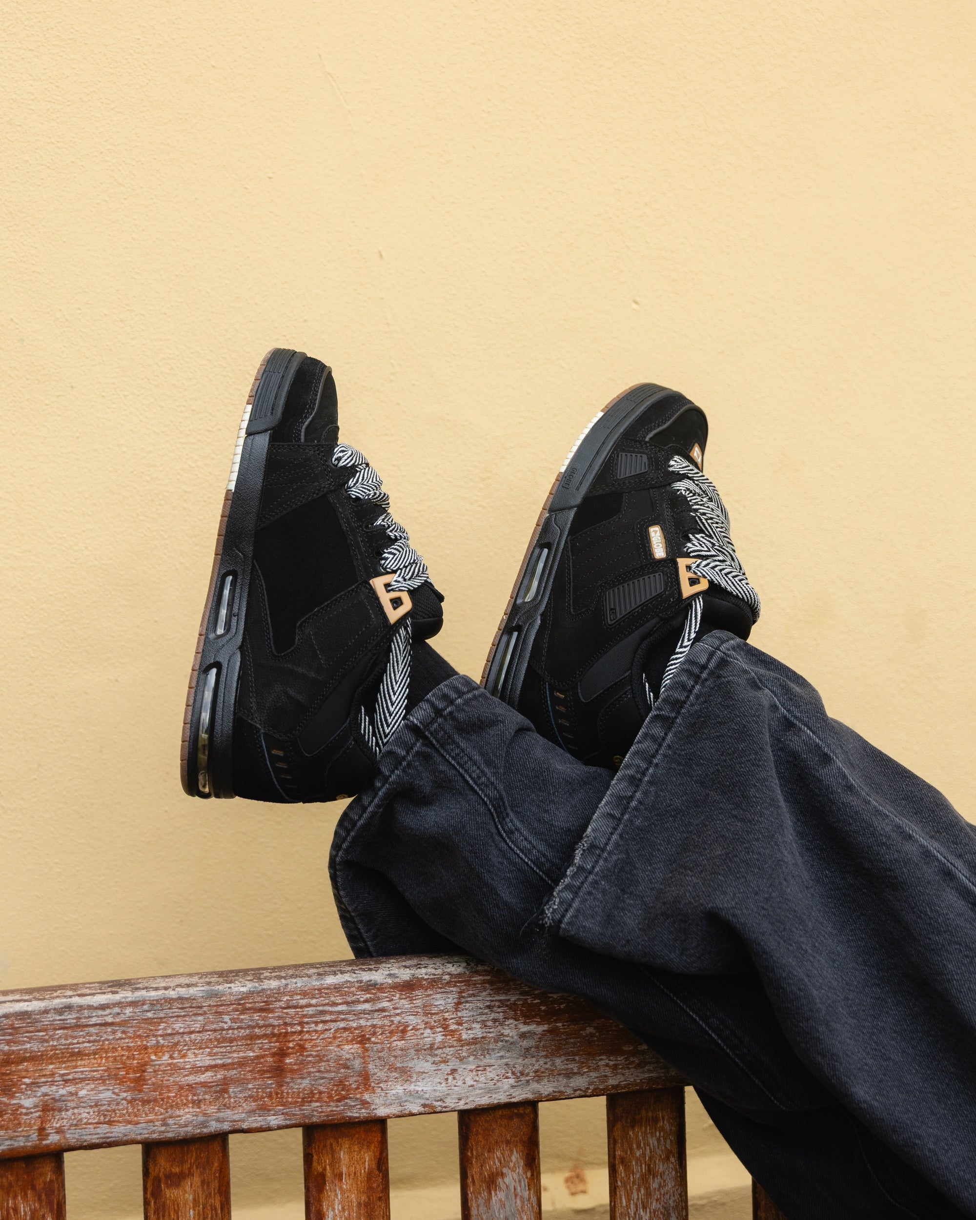 globe-sabre-black-prm-skate-schuh image 2