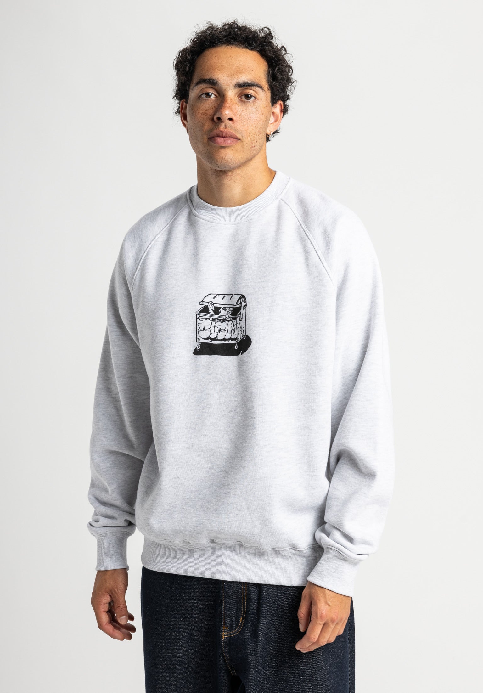 titus-undercover-sweater-oversize-dumpster-print-titus-graffiti image 1
