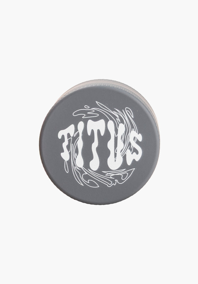 titus-hazy-days-pocket-metal-3-parts-mini-grinder-3-8-cm image 3