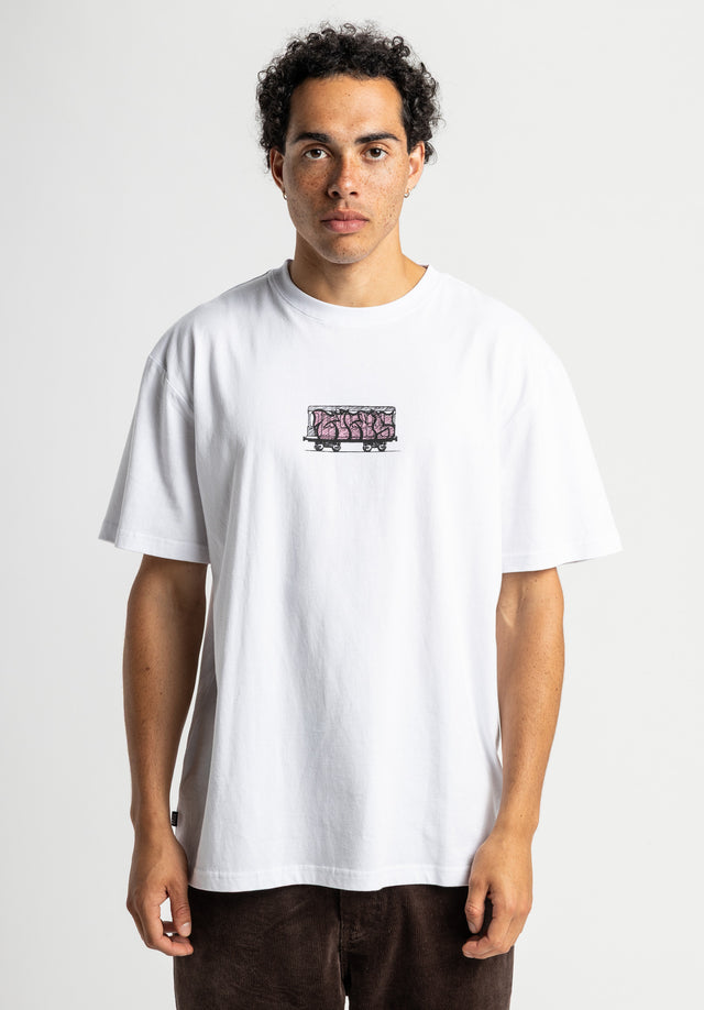 titus-train-shirt-oversize-cut-baumwoll-jersey-graffiti-print image 3