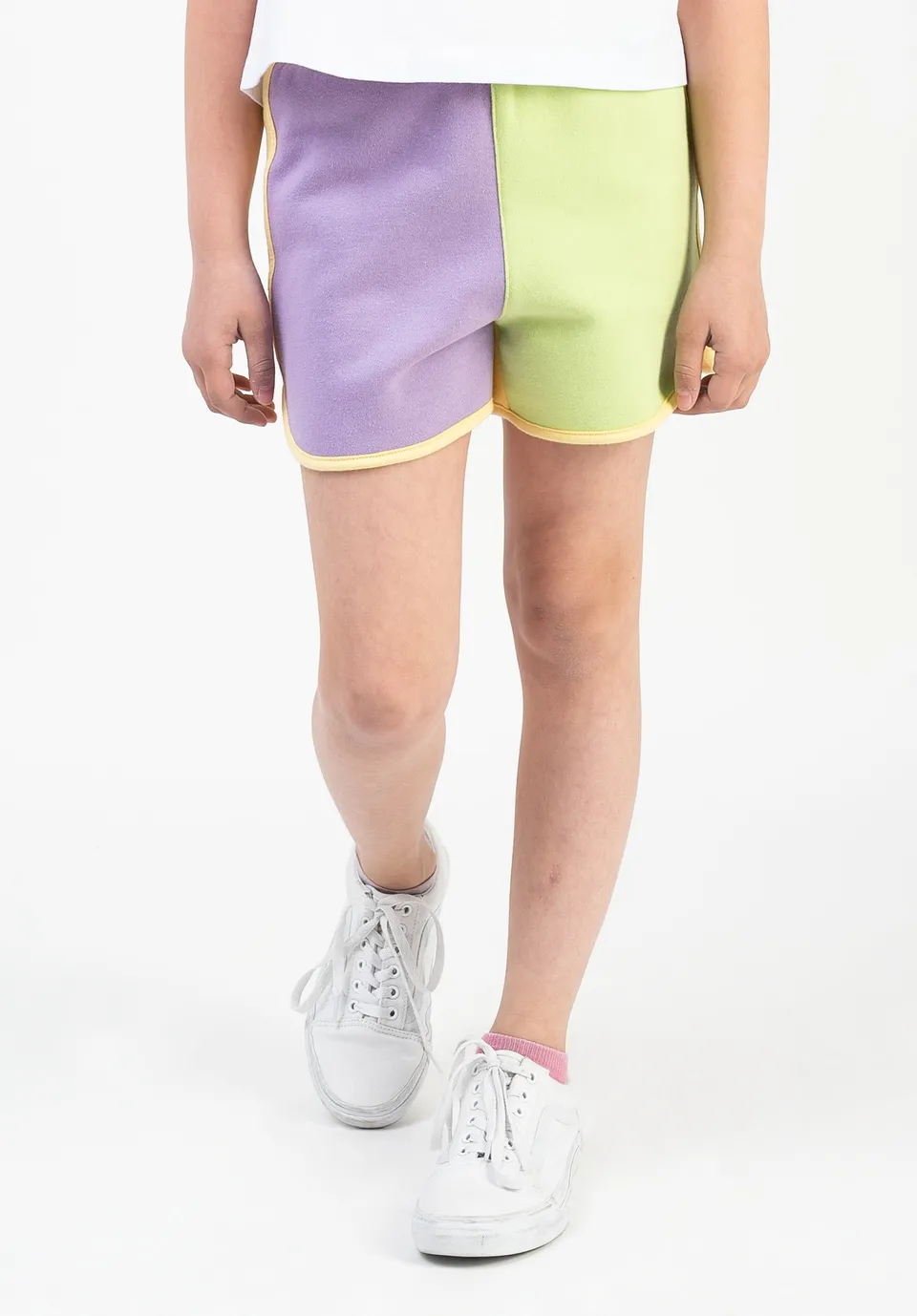 titus-shelby-shorts-kurze-sweat-shorts-f-r-kinder-color-block-elastischer-bund image 1