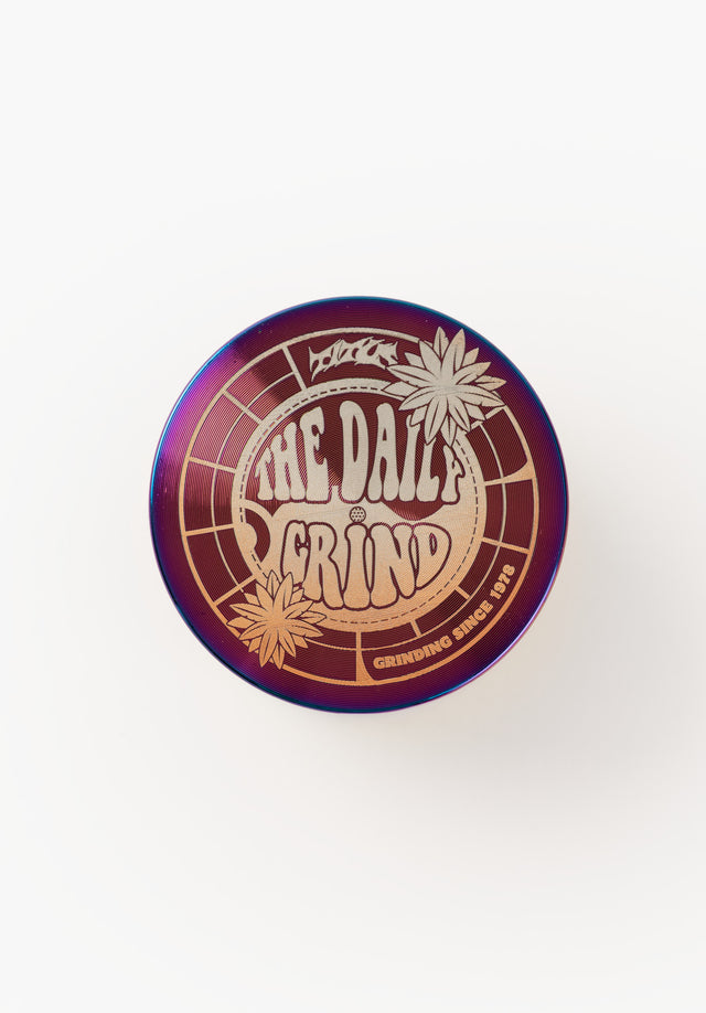 titus-the-daily-grind-metal-4-parts-grinder-3 image 3
